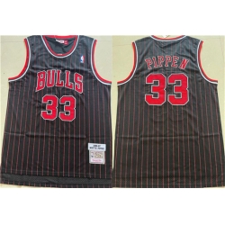 Chicago Bulls 33 Scottie Pippen Black 1996-97 Throwback Stitched Jersey