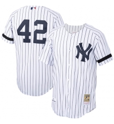 Mariano Rivera New York Yankees Mitchell Ness Home 2000 Cooperstown Collection Authentic Jersey White Navy Mariano Rivera New York Yankees Mitchell Ness Home 2000 Cooperstown Collection Authentic Jersey White Navy