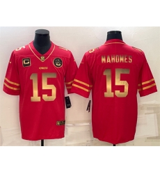 Kansas City Chiefs 15 Patrick Mahomes Red Gold 4 Star C Patch Vapor Untouchable Limited Stitched Jersey